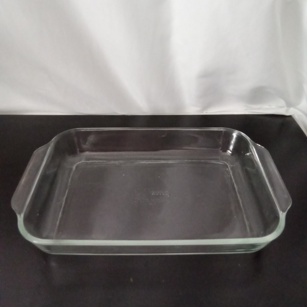 Pyrex 233 Clear Glass 3 Quart Oblong Baking Dish 13x9x2 USA Made Casserole‎ Pan